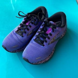 Brooks ghost 14 running shoes size 7